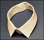 Stiff cutaway shape collar